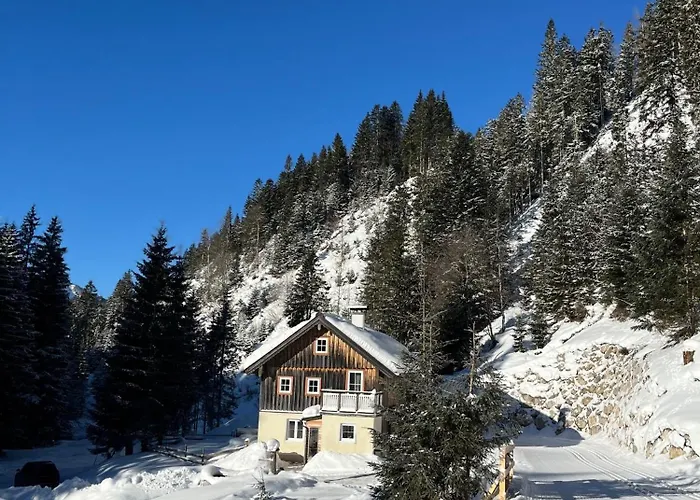 Dom wakacyjny Plaik-haeusl Annaberg im Lammertal